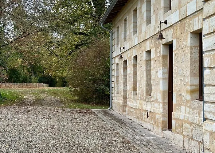 Domaine Epona Ferienhaus *